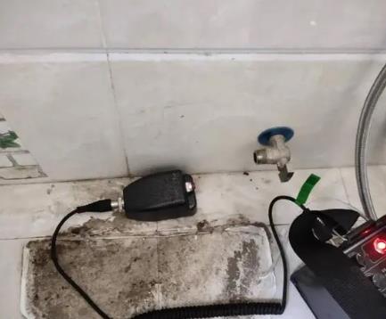明光屋顶漏水维修公司分享下卫生间漏水的危害及解决方法